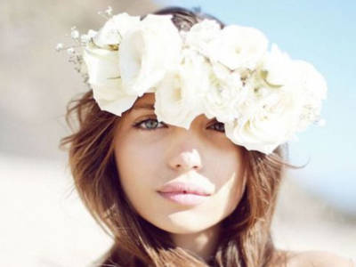 Fiori nei capelli