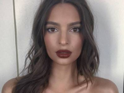 Emily Ratajkowski