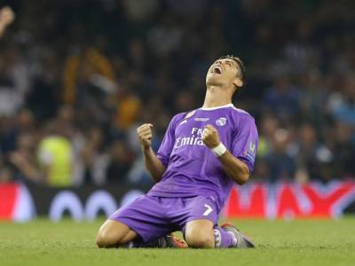 CRISTIANO RONALDO