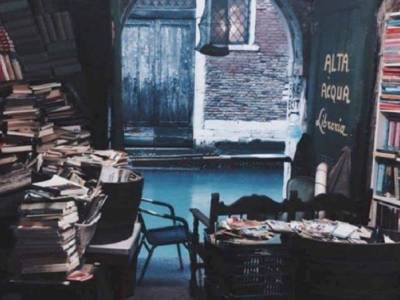 Libreria Acqua Alta Venezia