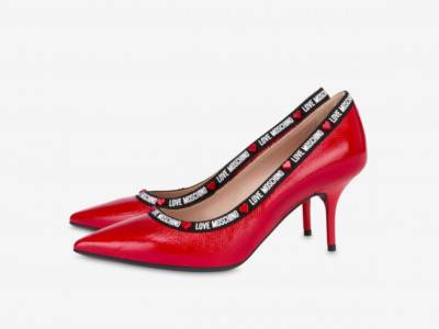 décolleté love moschino