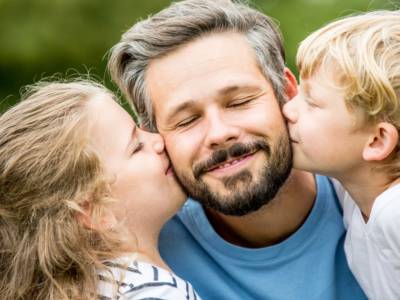 Padre con figli