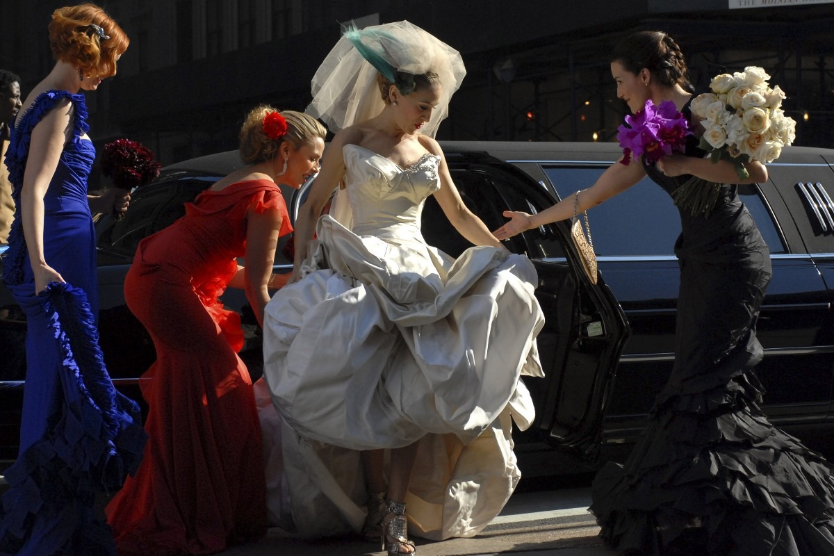 Le attrici Cynthia Nixon, Sarah Jessica Parker, Kim Cattrall e Kristin Davis sul set di “Sex and the City: The Movie”
