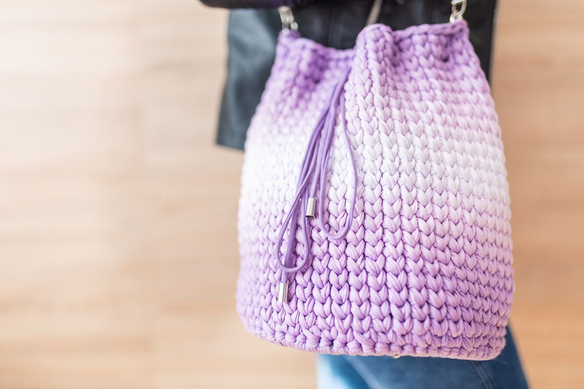 Borsa ad uncinetto