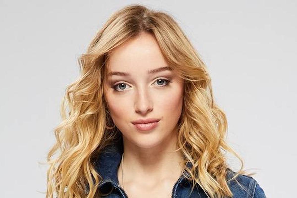 Phoebe Dynevor