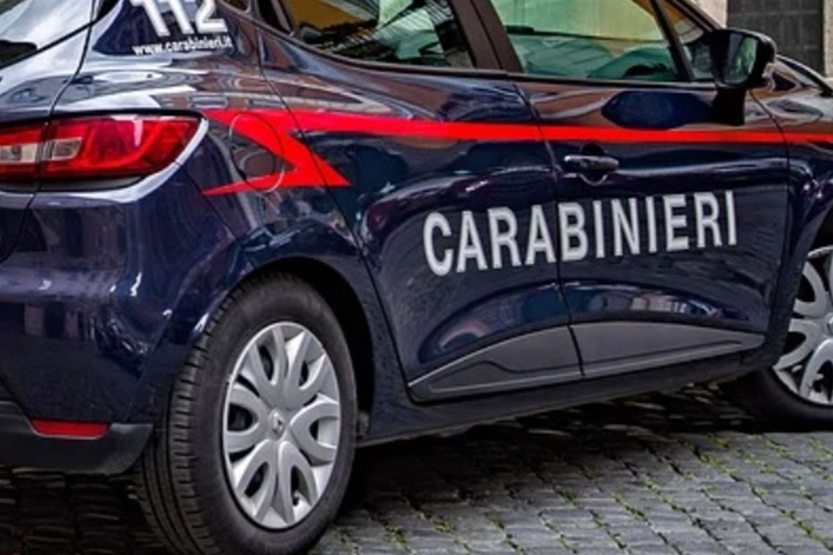auto carabinieri