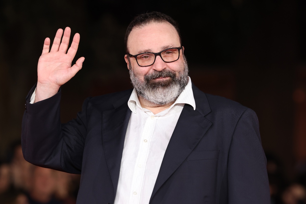 Massimiliano Bruno sfila sul red carpet di 100 Di Questi Anni