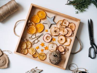 Decorazioni di Natale con agrumi