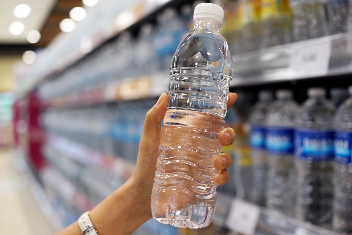 bottiglia acqua plastica