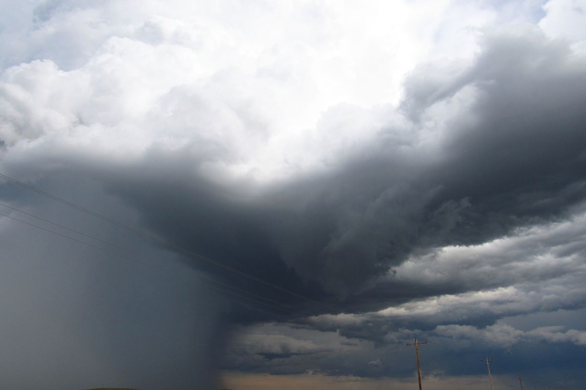 nuvole evento atmosferico downburst
