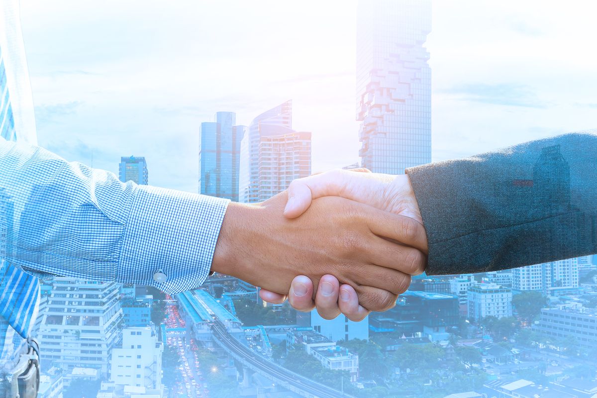stretta mano citta lavoro accordo