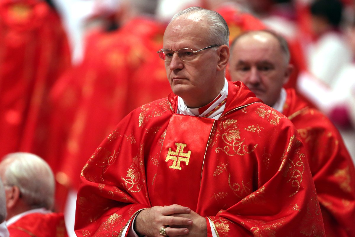 Il cardinale e arcivescovo cattolico ungherese, Péter Erdő.