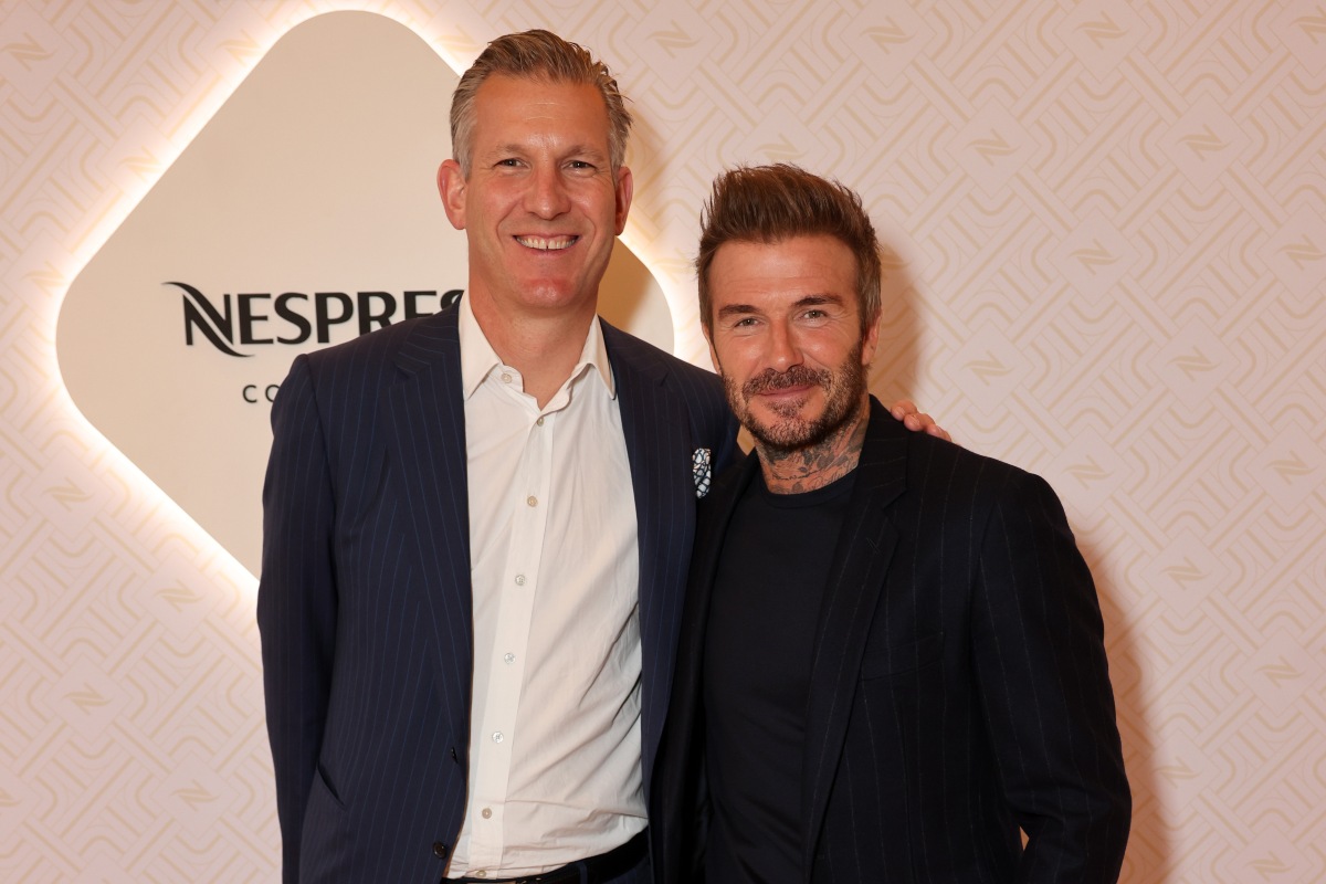 Philipp Navratil e David Beckham partecipano all’inaugurazione della nuova boutique di punta Nespresso a Covent Garden, l’8 maggio 2025 a Londra, Inghilterra.