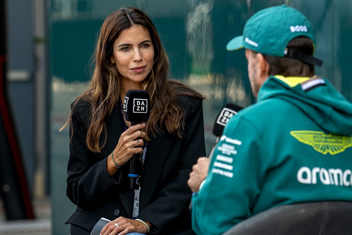 Melissa Jimenez, in foto la commentatrice e giornalista, durante la fase di preparazione per il Gran Premio degli Stati Uniti di Formula 1, 17 ottobre 2024