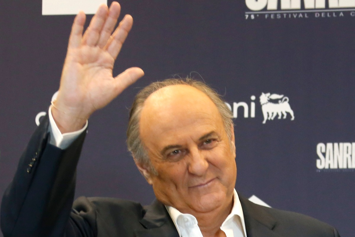 Gerry Scotti posa durante il photocall della 75esima edizione del Festival di Sanremo.